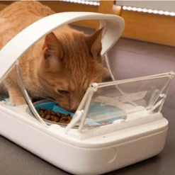 SureFeed Microchip Voerautomaat -Beste Dierenartikelen Winkel surefeed microchip voerautomaat 214574 0500 none